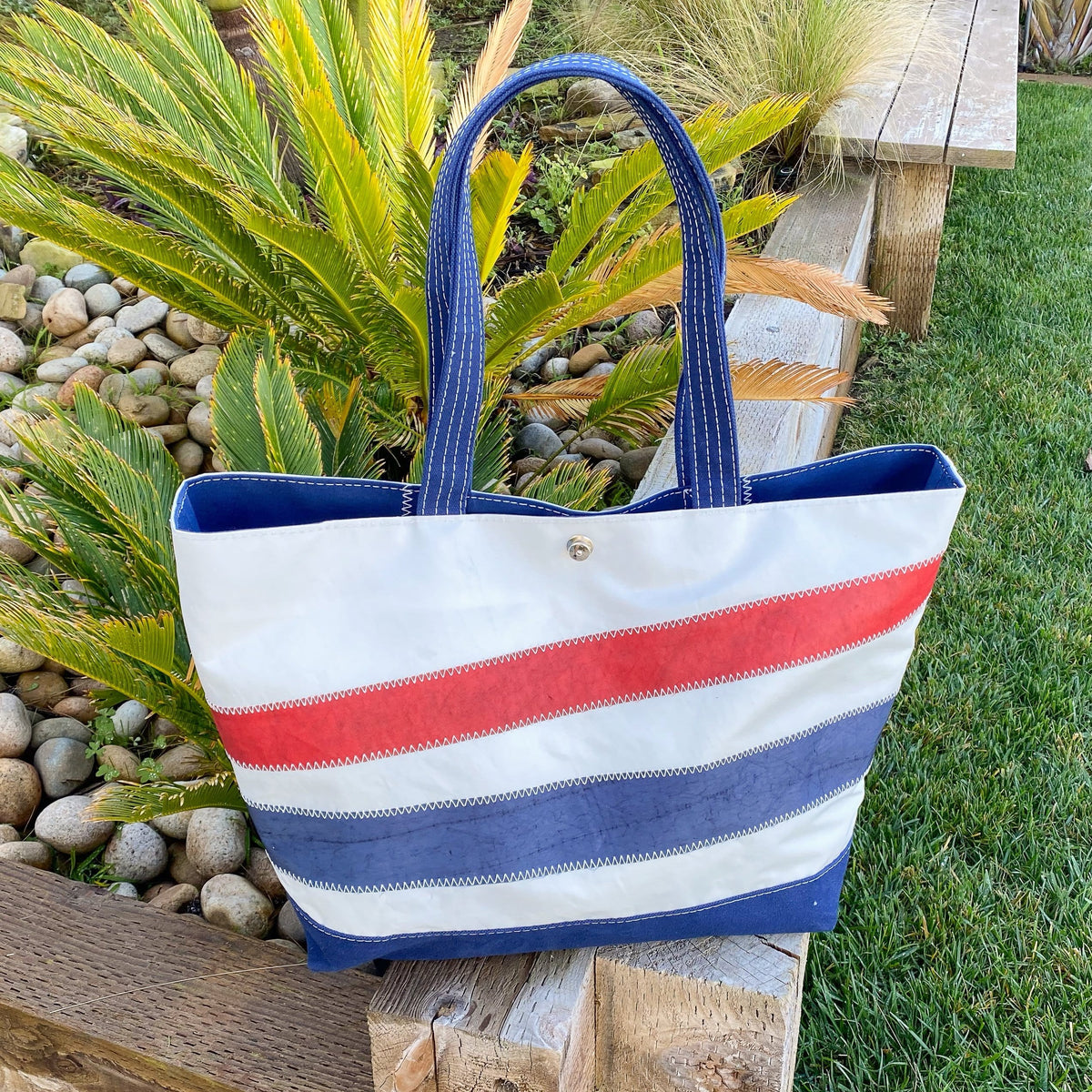 STRIPES: 1